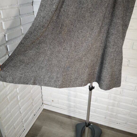 Calvin Klein Ladies Size 6 Black & Grey Lined Flare Bottom Wool Blend Skirt - Picture 7 of 9
